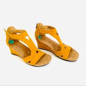 Yellow wedges - Addrienne  Vittadini Women…